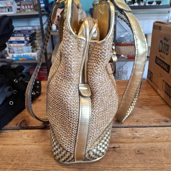 Source Unknown Gold and Tan Woven Bag - Picture 2 of 9